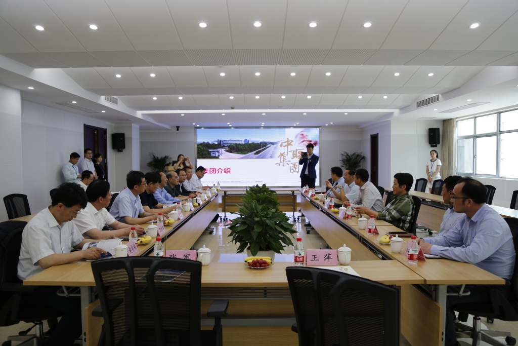 增强交流相助 共建优美园区——运都会政府向导来宁考察交流